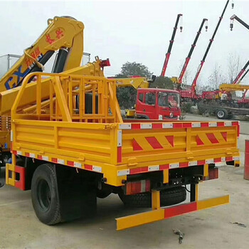 石煤隨車(chē)吊與平板車(chē) 中國(guó)專用汽車(chē)制造業(yè)的重要產(chǎn)地與產(chǎn)品概述