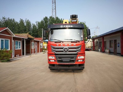 宇洋隨車吊廠家直營(yíng)，專業(yè)出售各型號(hào)隨車吊，歡迎來(lái)電垂詢